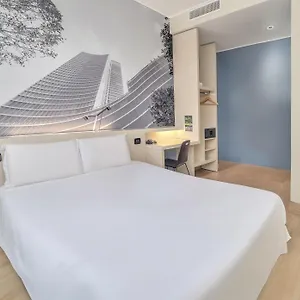 hotellátogatás